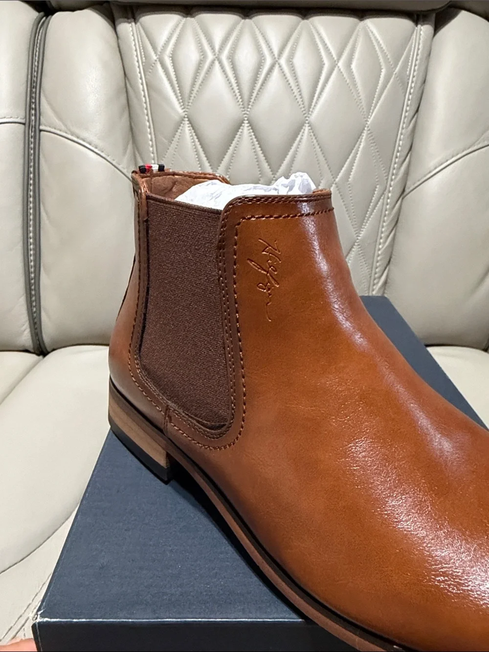 Tommy Hilfiger Brown Leather Chukka Boot